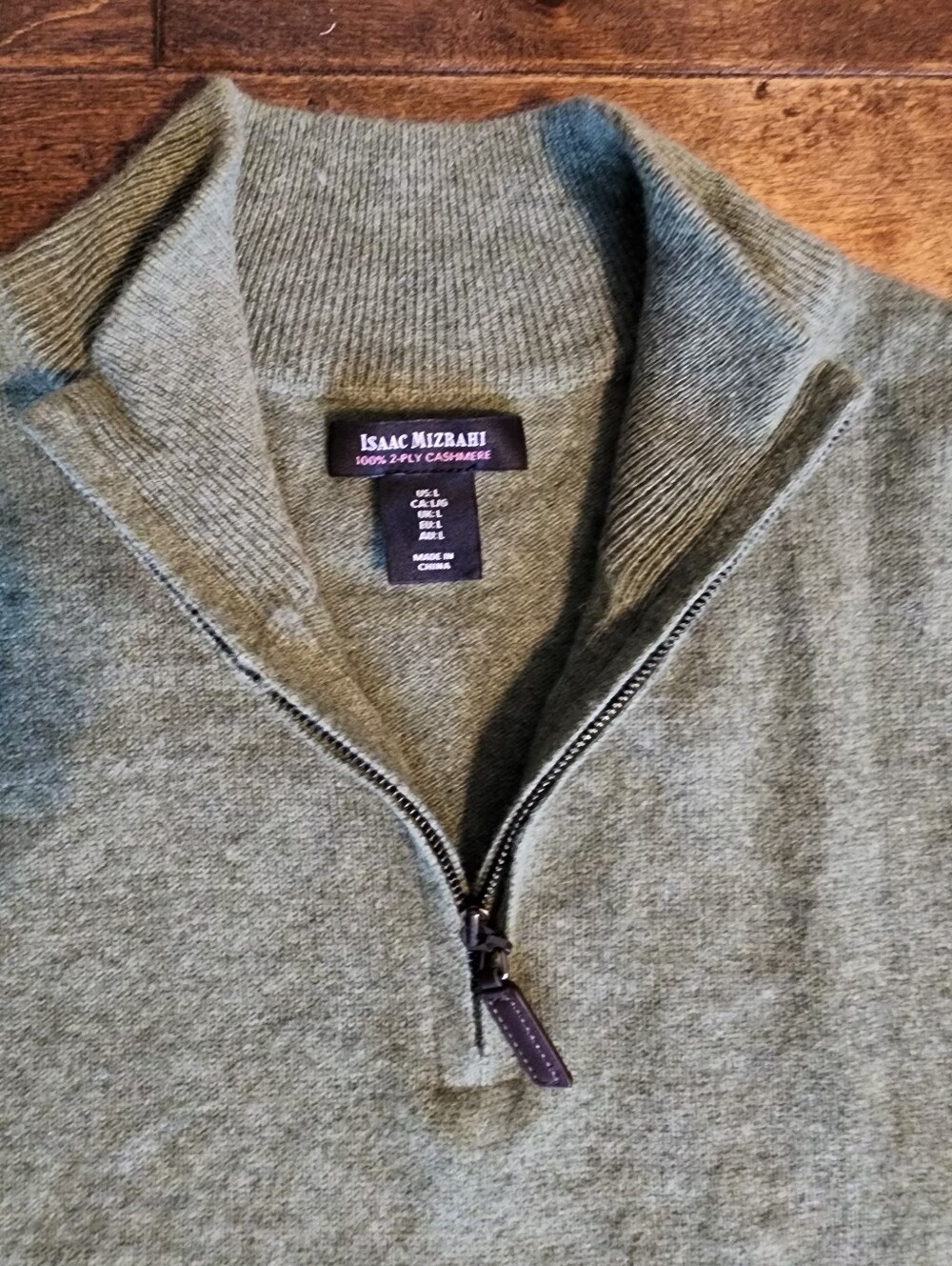 Isaac Mizrahi men’s 2-ply Olive Green 💯 Cashmere Half-Zip Sweater. Sx L Y2K ✨️
